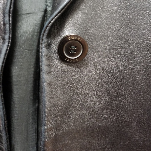 Vintage Gucci Black ladies lambskin leather suit. - Picture 5 of 8